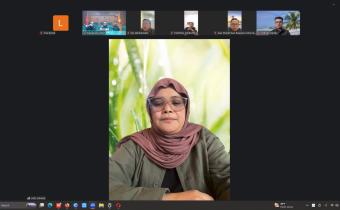 Anggota Bawaslu Republik Indonesia, Lolly Suhenti, saat memberikan arahan
