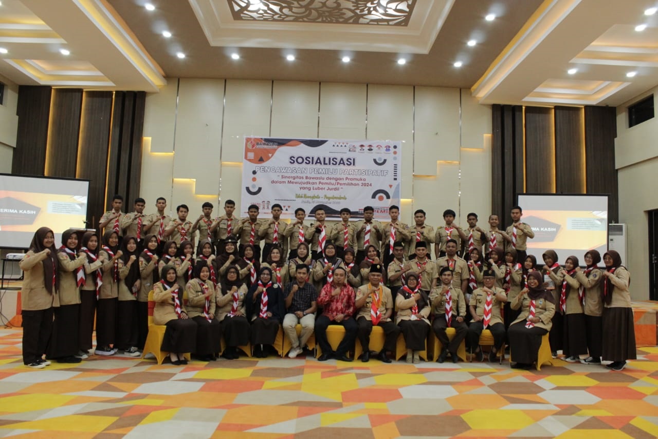 Songsong Pemilu 2024, Bawaslu Limapuluh Kota Gelar Pendidikan Politik Bagi Pramuka