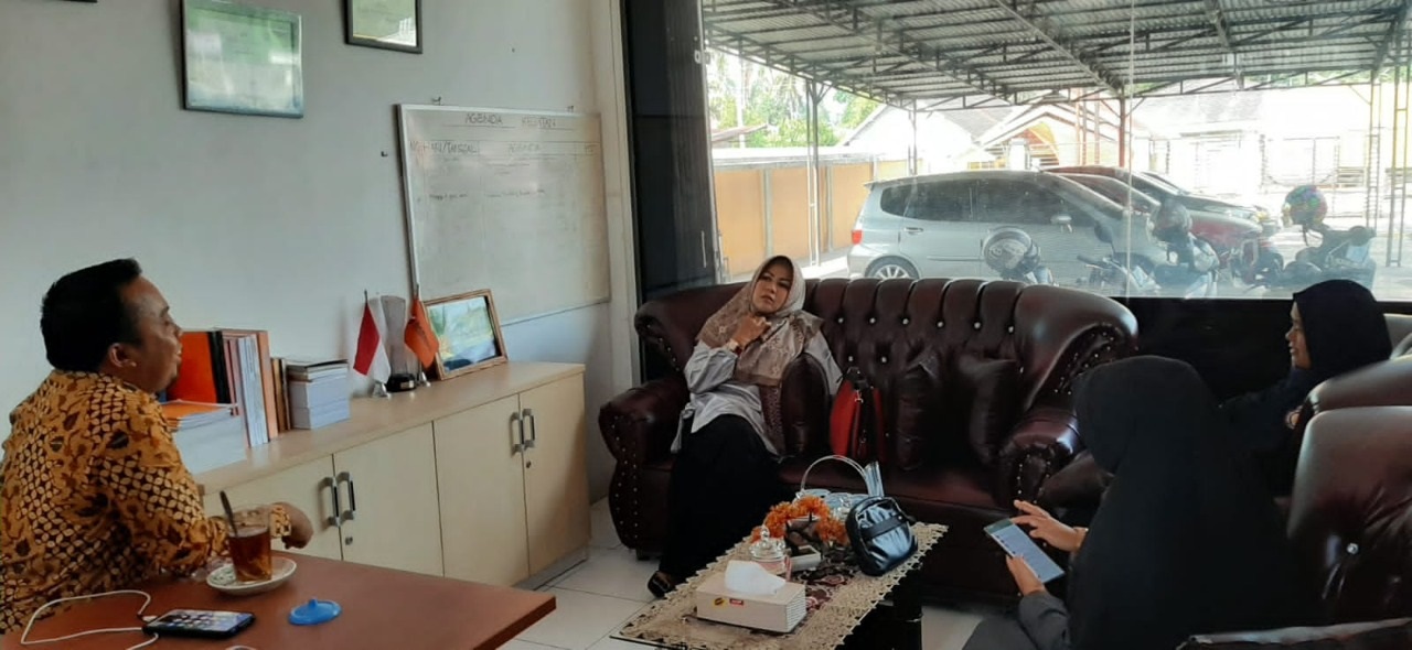 Supervisi dan Monitoring Produk Hukum, Divisi Hukum Bawaslu Provinsi Sumatera Barat Datangi Kantor Bawaslu Kabupaten Lima Puluh Kota