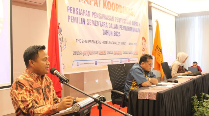 M. Khadafi : Warga Sumbar Tertib Administrasi Sangat Membantu Pemuktahiran Data Pemilih