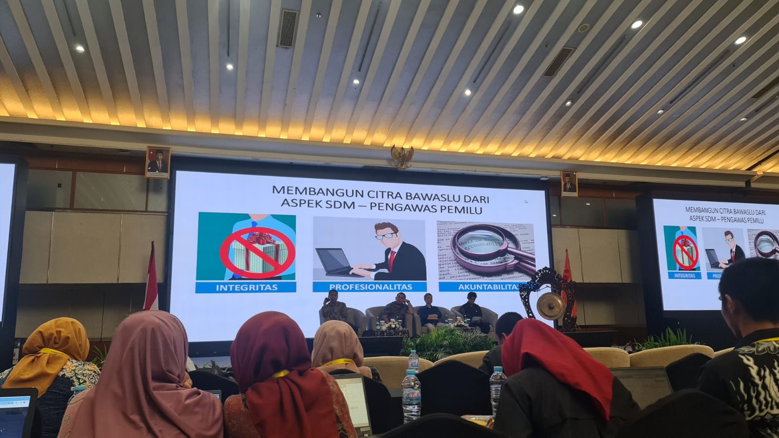 Arahan Pengelolaan Data Pengawas Pemilu Adhoc Pada Pemilu Serentak Tahun 2024