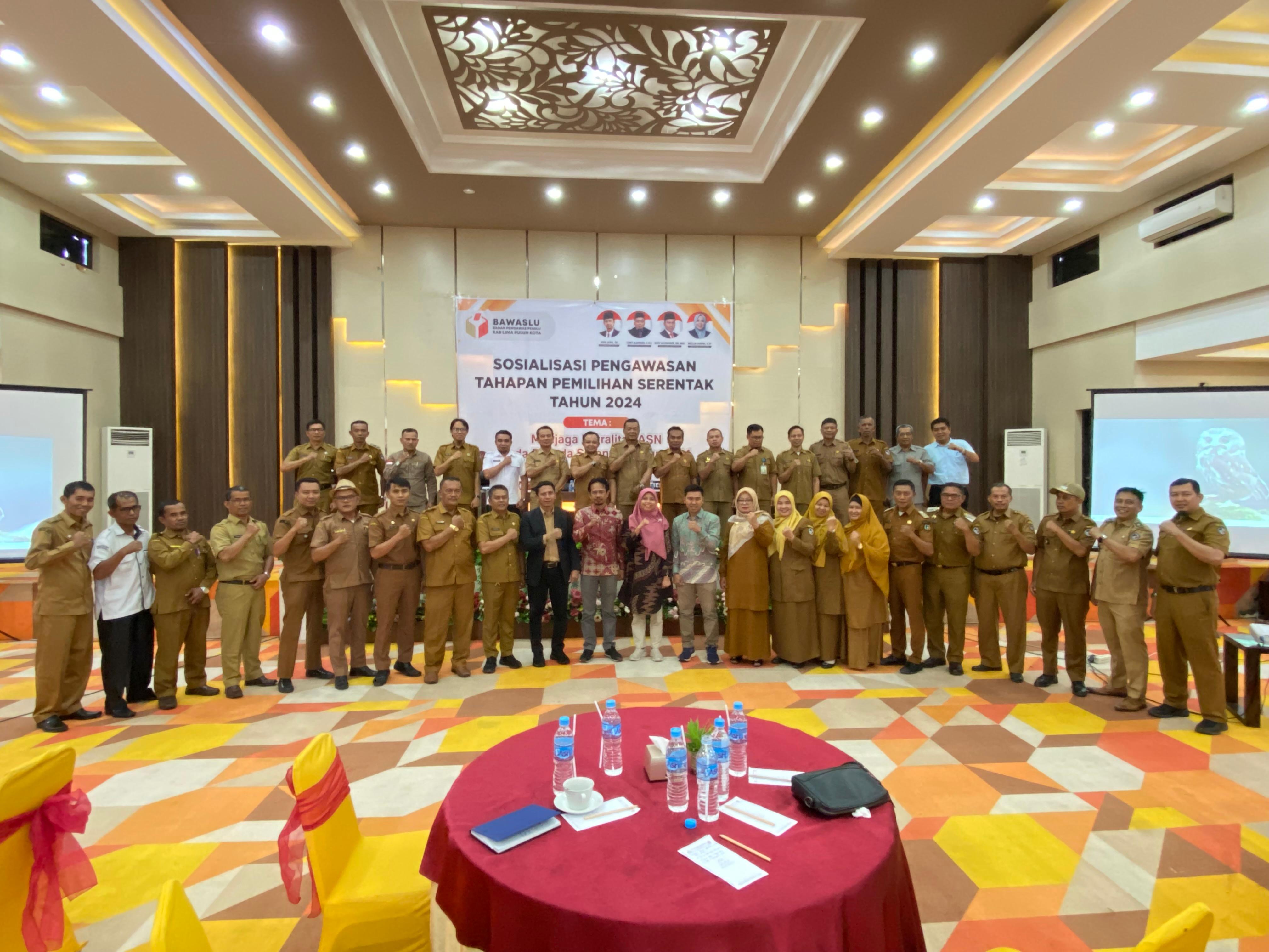 Foto bersama peserta kegiatan sosialisasi