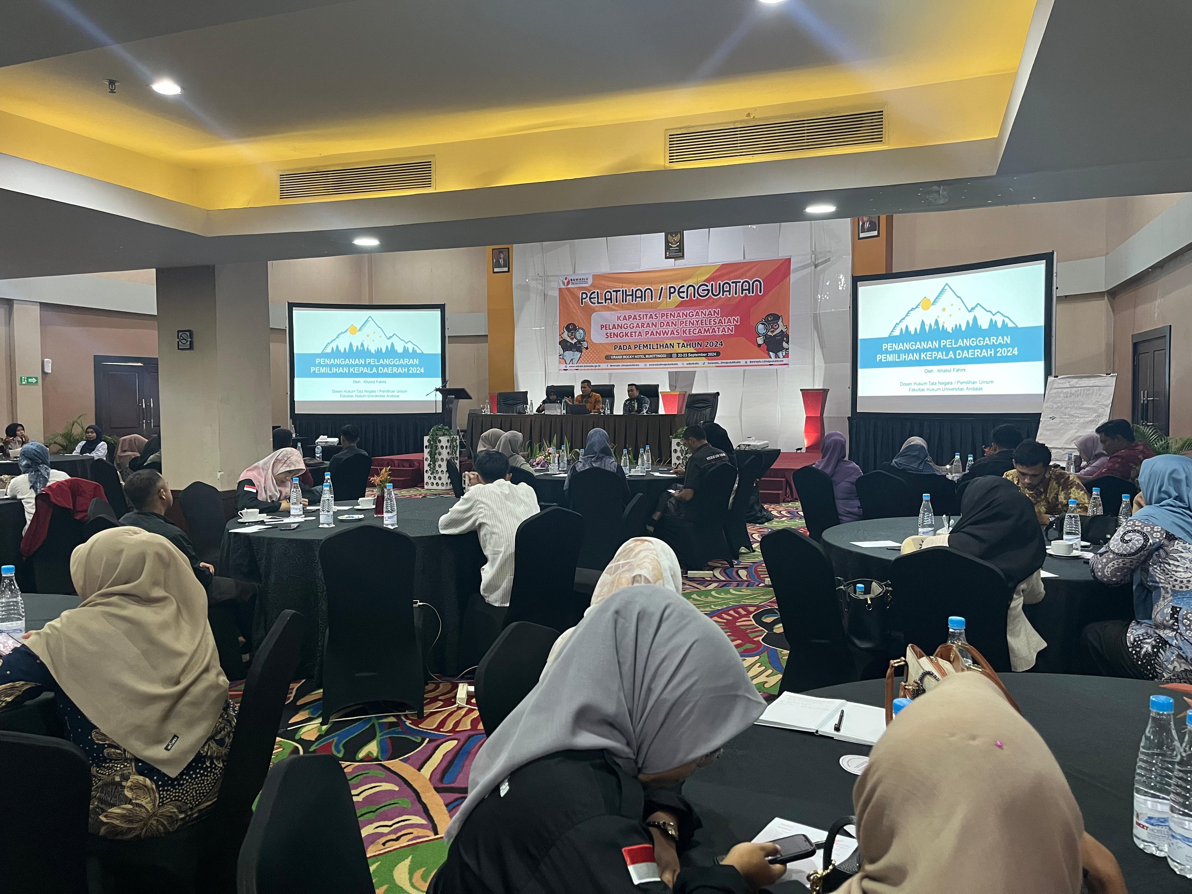 Peserta kegiatan saat kegiatan pembukaan