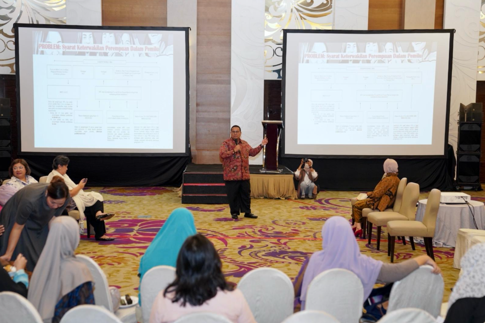 Ketua Bawaslu Rahmat Bagja dalam Forum Yayasan Women Research Institute (WRI) pemilu tanpa kekerasan terhadap perempuan di Jakarta. Rabu (26/2/2025).