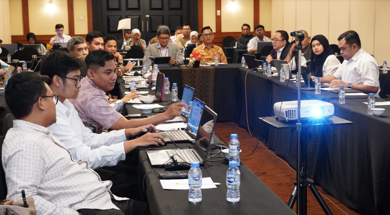 Bawaslu mengadakan rapat untuk merancang Perbawaslu Pengawasan Pemuthakiran Data Berkelanjutan Bersama di Jakarta, Rabu(2/7/2025).