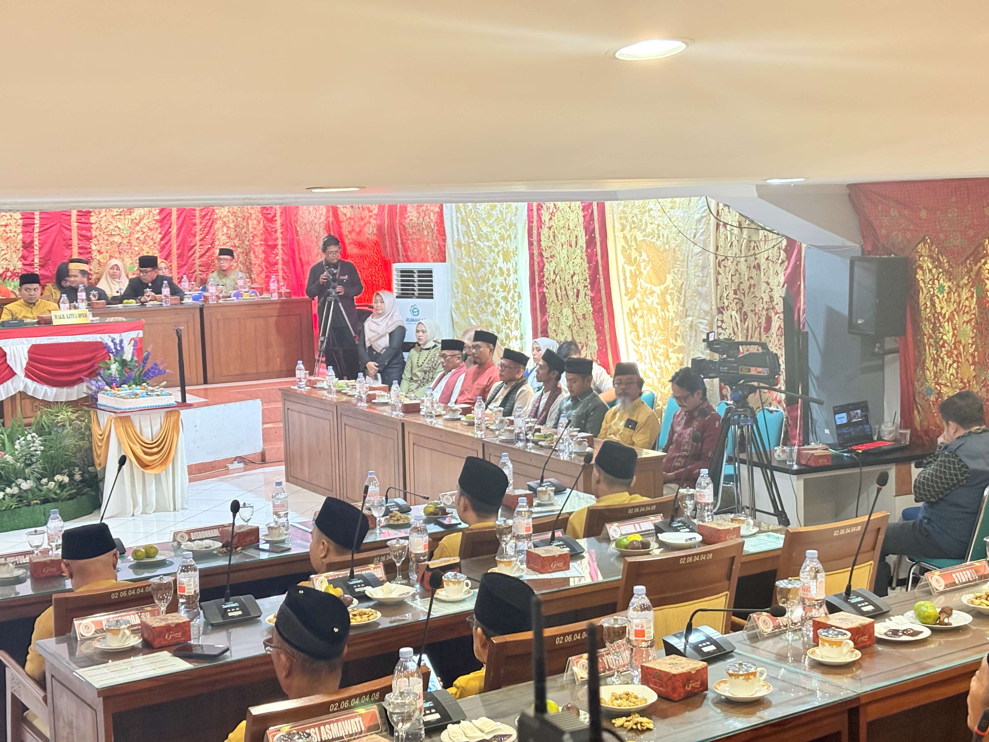 Ketua Bawaslu Kabupaten Lima Puluh Kota, Yoriza Asra, menghadiri Rapat Paripurna Dewan Perwakilan Rakyat Daerah (DPRD) Kabupaten Lima Puluh Kota