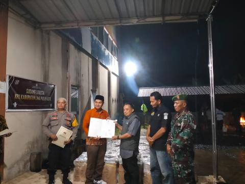 Serah terima berita acara pemusnahan sisa surat suara