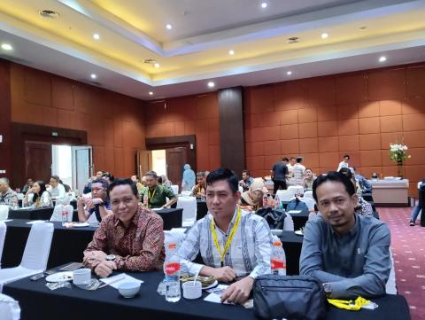 Ketua Bawaslu Lima Puluh Kota saat mengikuti kegiatan