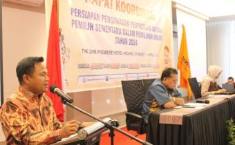 M. Khadafi : Warga Sumbar Tertib Administrasi Sangat Membantu Pemuktahiran Data Pemilih