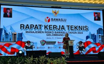 Inspektur Utama Bawaslu RI Rini Wartini saat memberikan sambutan pada pembukaan kegiatan