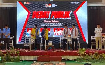 Debat Perdana Paslon Bupati dan Wakil Bupati Kabuypaten Lima Puluh Kota