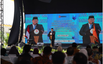 Ketua Bawaslu Rahmat Bagja dalam kegiatan Pengawasan Pelantikan dan Pengambilan Sumpah/Janji Gubernur dan Wakil Gubernur, Bupati dan Wakil Bupati, serta Wali Kota dan Wakil Wali Kota periode 2025-2030 di Kantor Bawaslu, Jakarta, Kamis (20/2/2025).