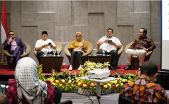 Ketua Bawaslu Rahmat Bagja saat pemaparan dalam Diskusi Media yang diselenggarakan oleh Perkumpulan untuk Pemilu dan Demokrasi (Perludem), Rabu (20/8/2025).