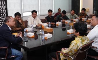 Anggota Bawaslu Totok Hariyono saat beraudiensi dengan Dewan Pimpinan Pusat (DPP) Lembaga Advokasi dan Bantuan Hukum Bulan Bintang (LABH) di Gedung Bawaslu, Kamis, (28/8/2025).