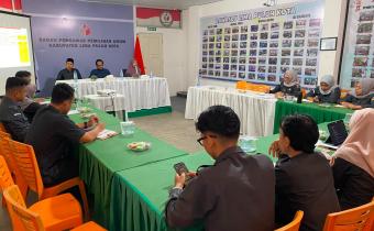 Pelaksanaan Rapat Pengelolaan Ketatausahaan dan Kearsipan Bawaslu Kabupaten Lima Puluh Kota yang dilaksanakan di Aula Bawaslu Kabupaten Lima Puluh Kota, Senin (20/7).